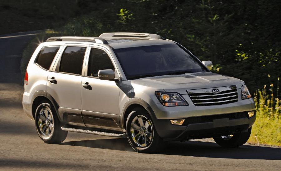  Kia Borrego 2009 года  (фото 229 из 345)